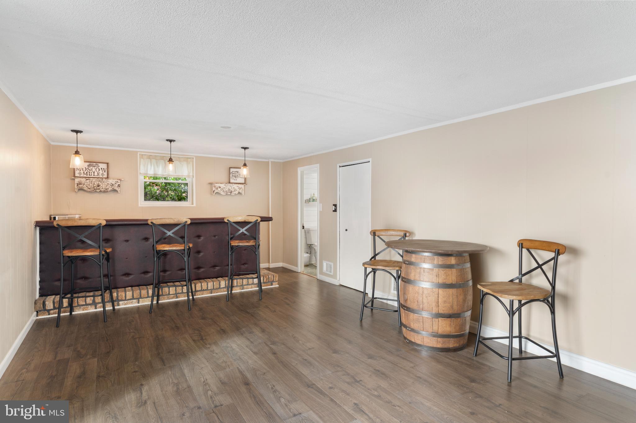 PERRY HALL VILLAGE - Residential