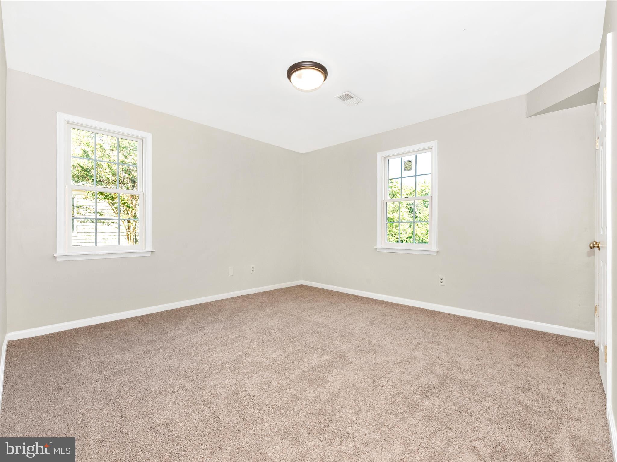 LONGWOOD - Residential