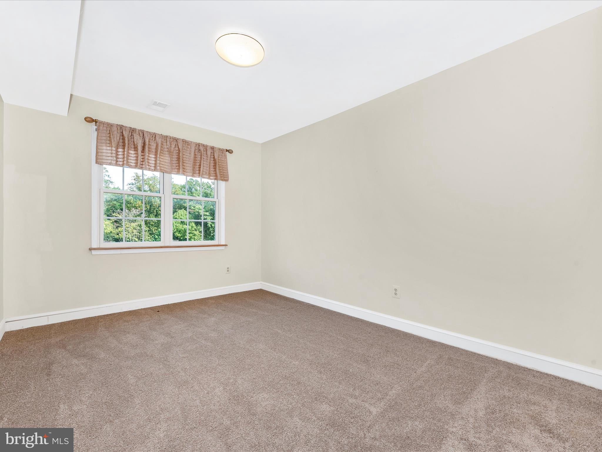 LONGWOOD - Residential