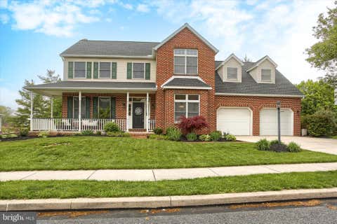 Homes For Sale - 328 E Meadow Drive Dr<br/> Cumberland County, MECHANICSBURG, PA 17055