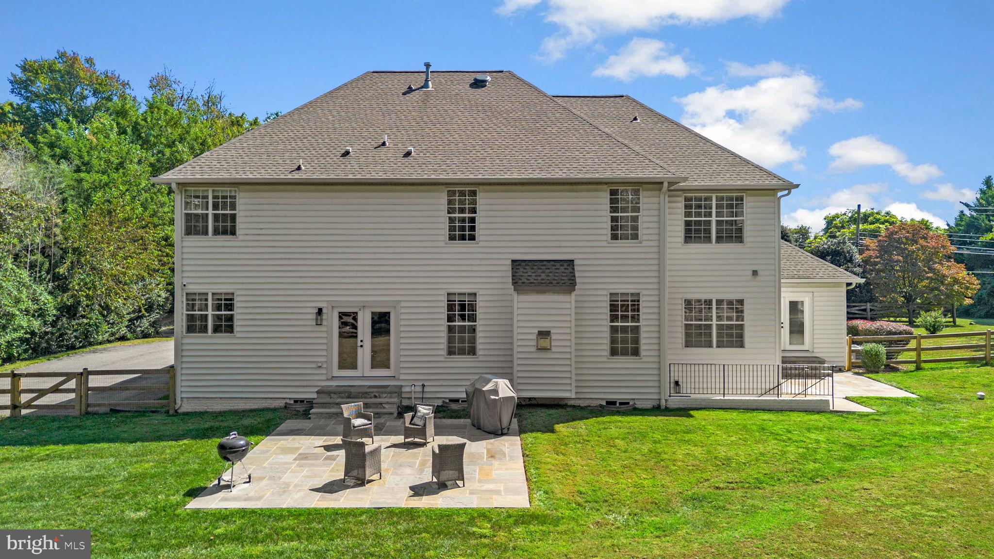 DARNESTOWN OUTSIDE - Residential