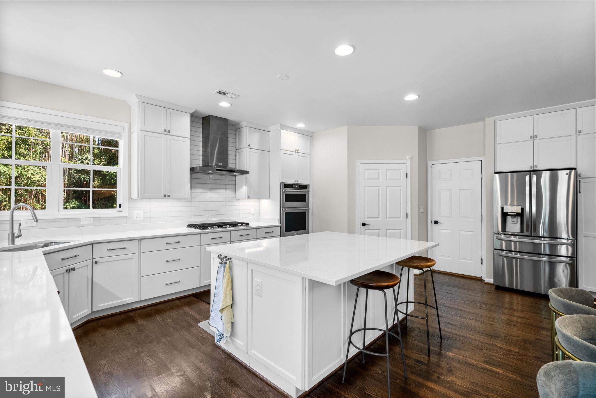 DARNESTOWN OUTSIDE - Residential