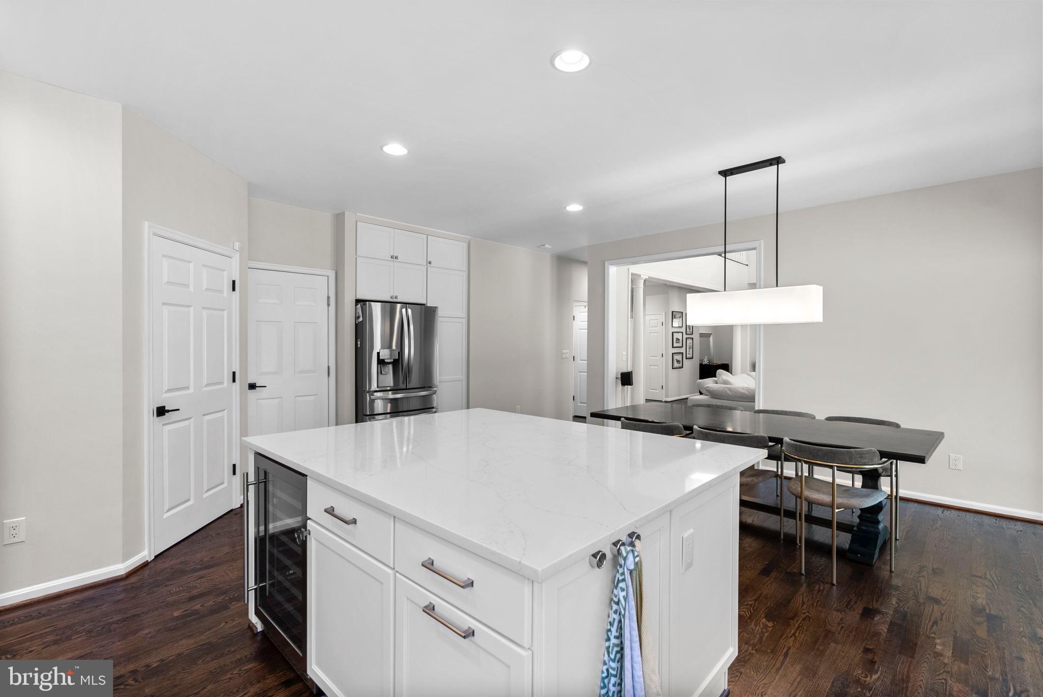 DARNESTOWN OUTSIDE - Residential