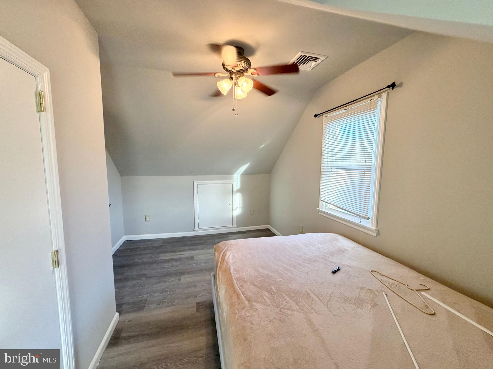 17 WOODBRIDGE STREET