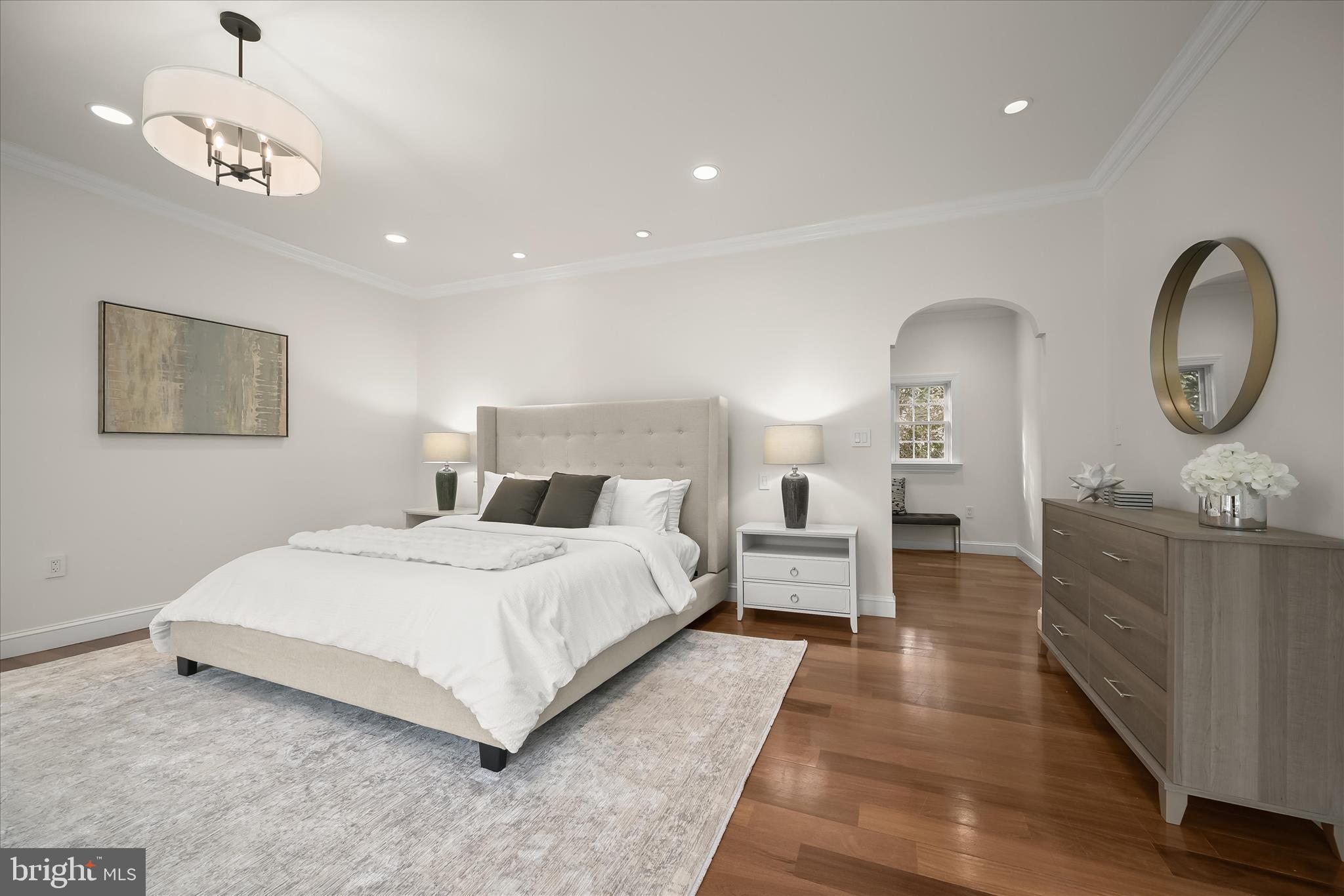 BRADLEY MANOR - Residential