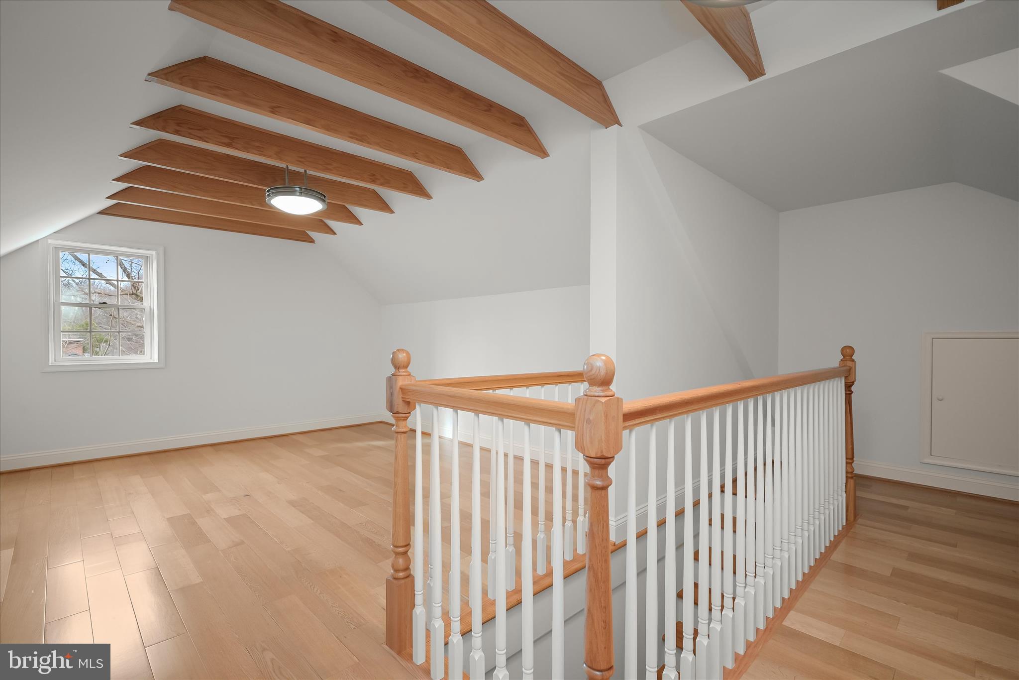 BRADLEY MANOR - Residential