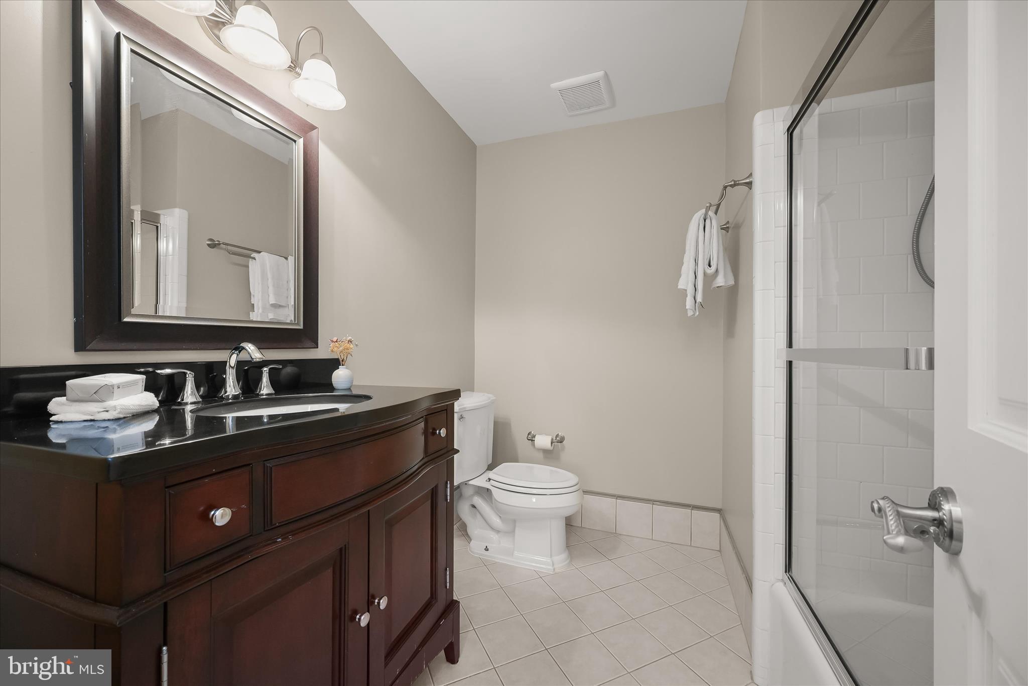 BRADLEY MANOR - Residential