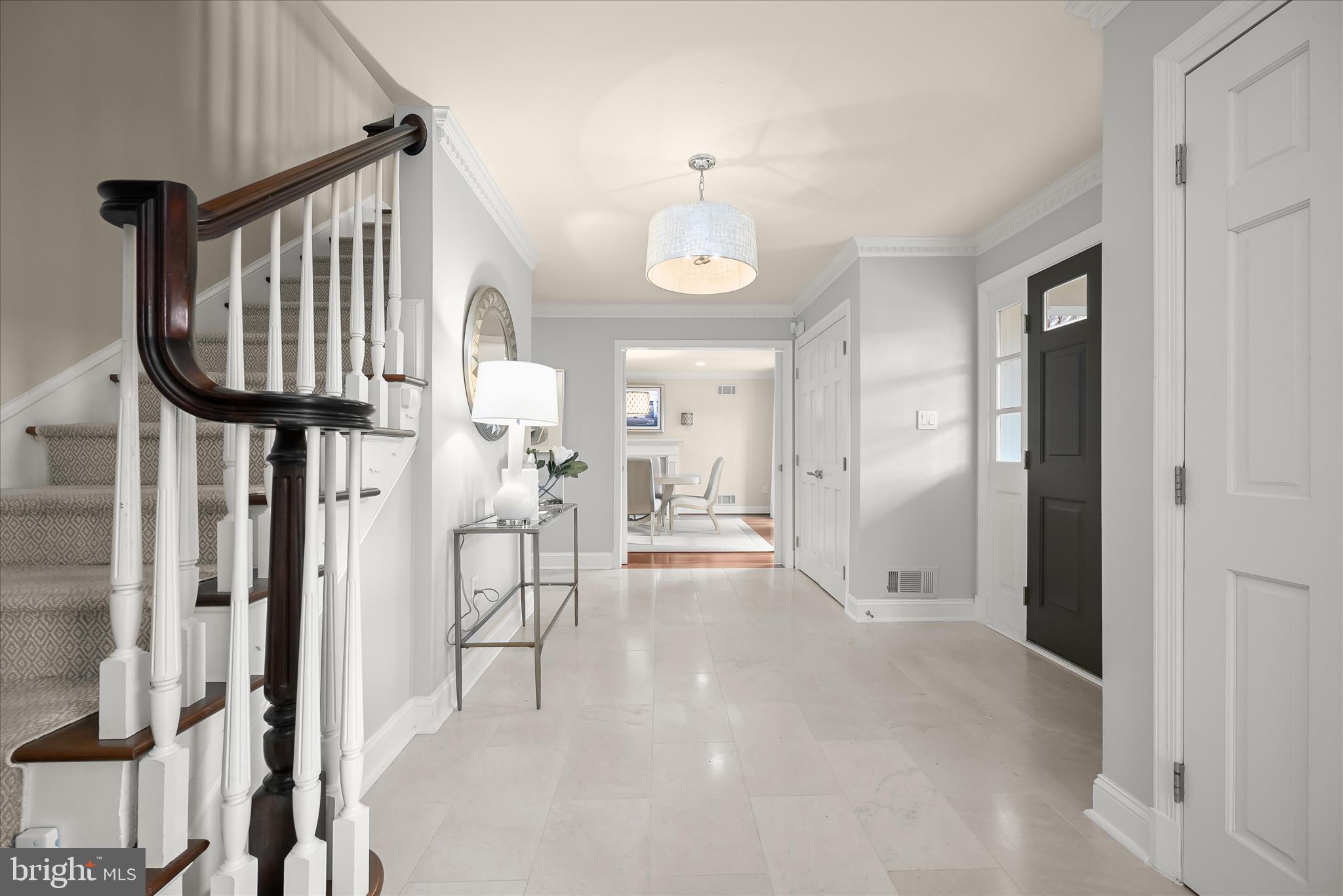 BRADLEY MANOR - Residential