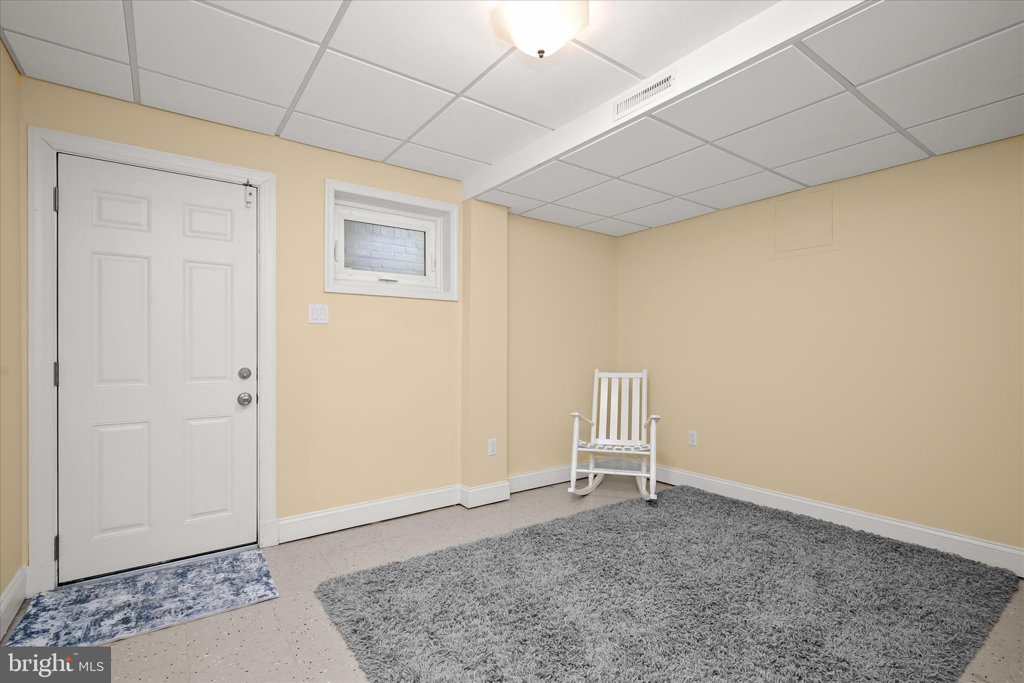 BRADLEY MANOR - Residential