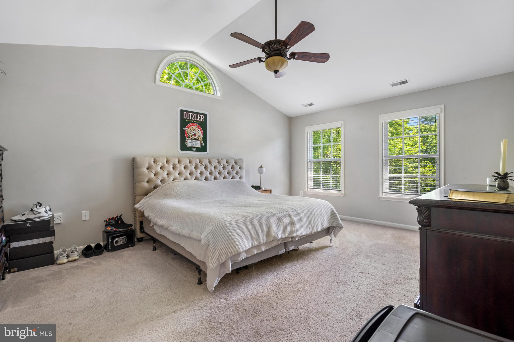 WILLOW RIDGE - Residential