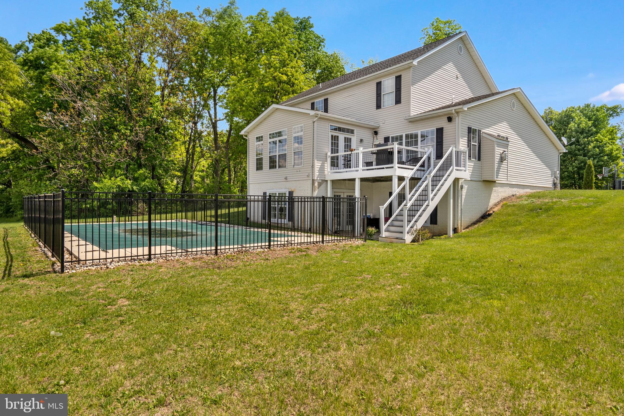 WILLOW RIDGE - Residential