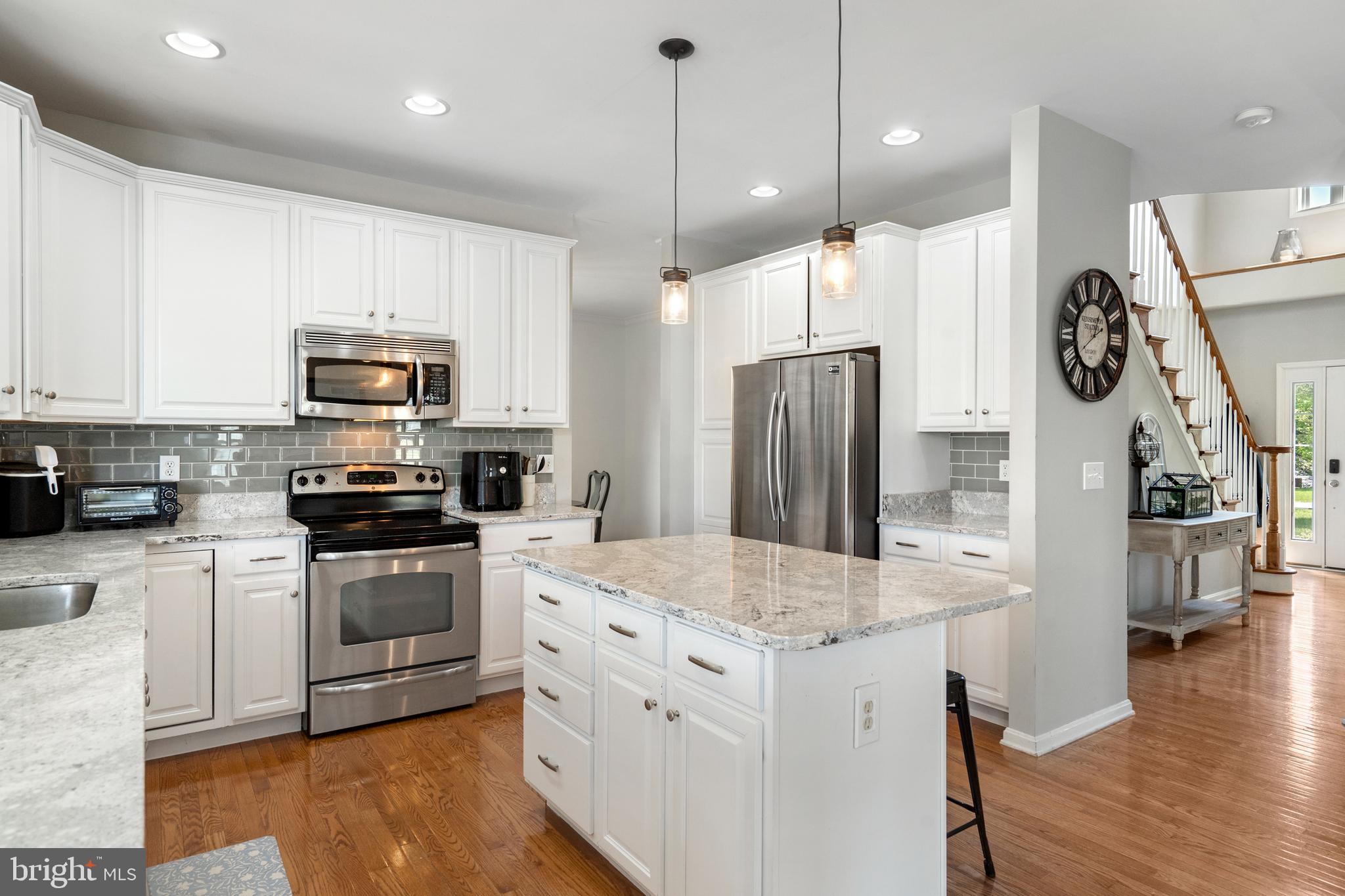 WILLOW RIDGE - Residential