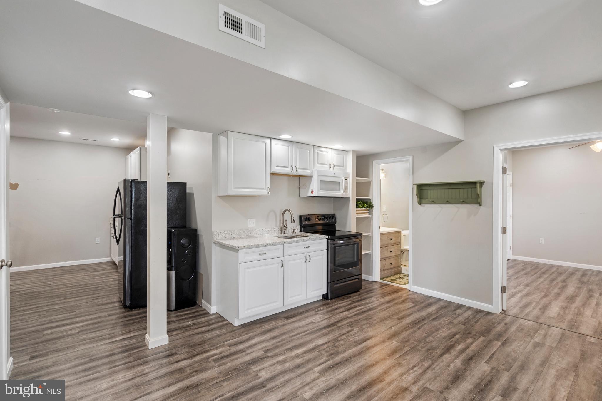 WILLOW RIDGE - Residential