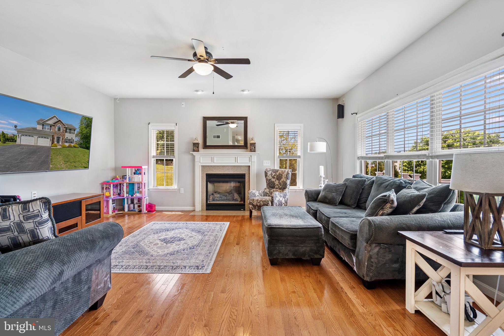 WILLOW RIDGE - Residential