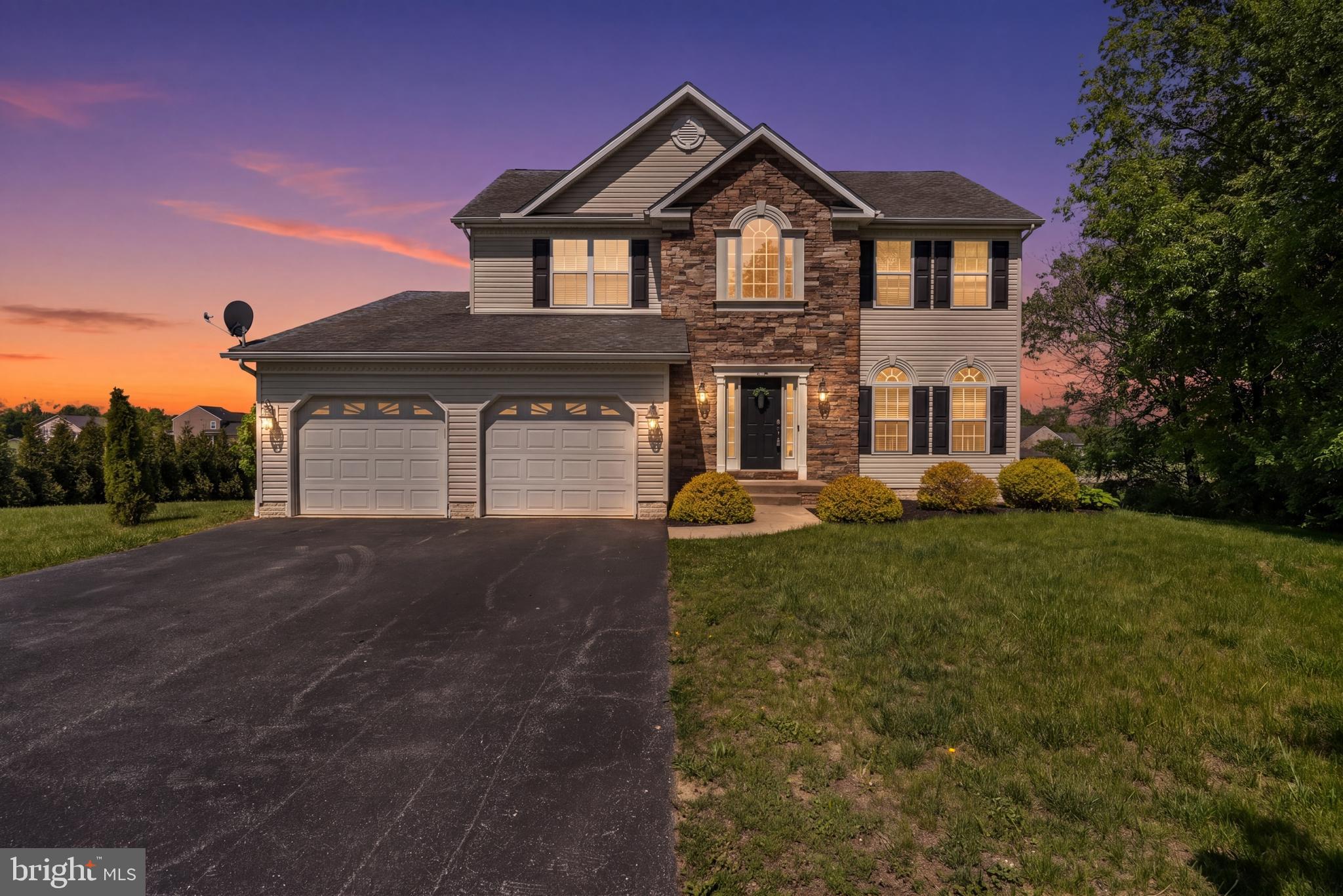 WILLOW RIDGE - Residential