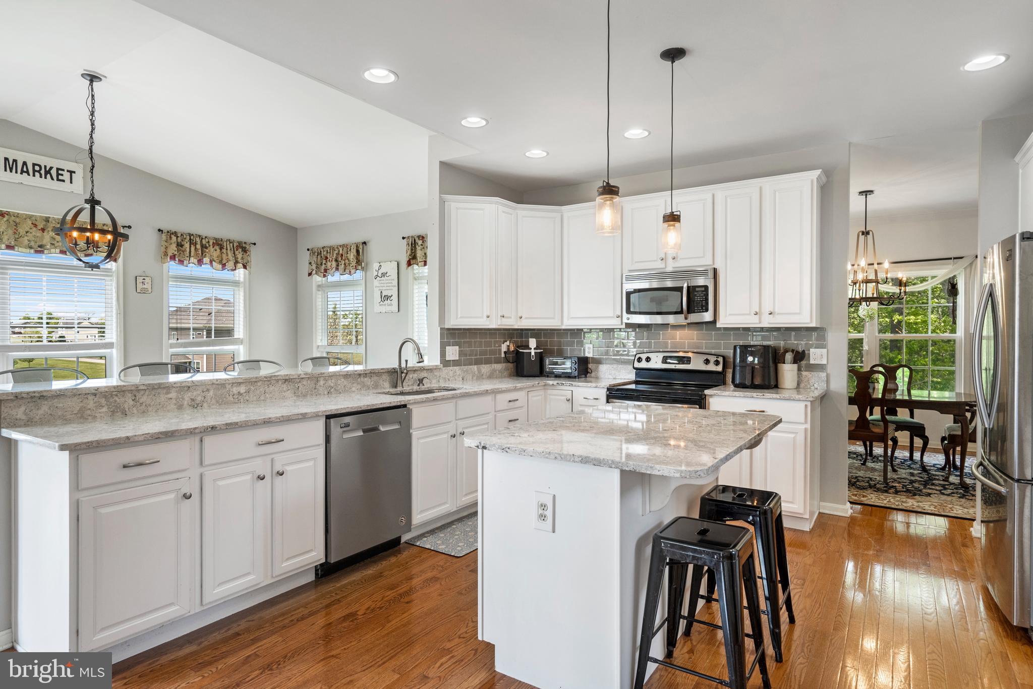 WILLOW RIDGE - Residential
