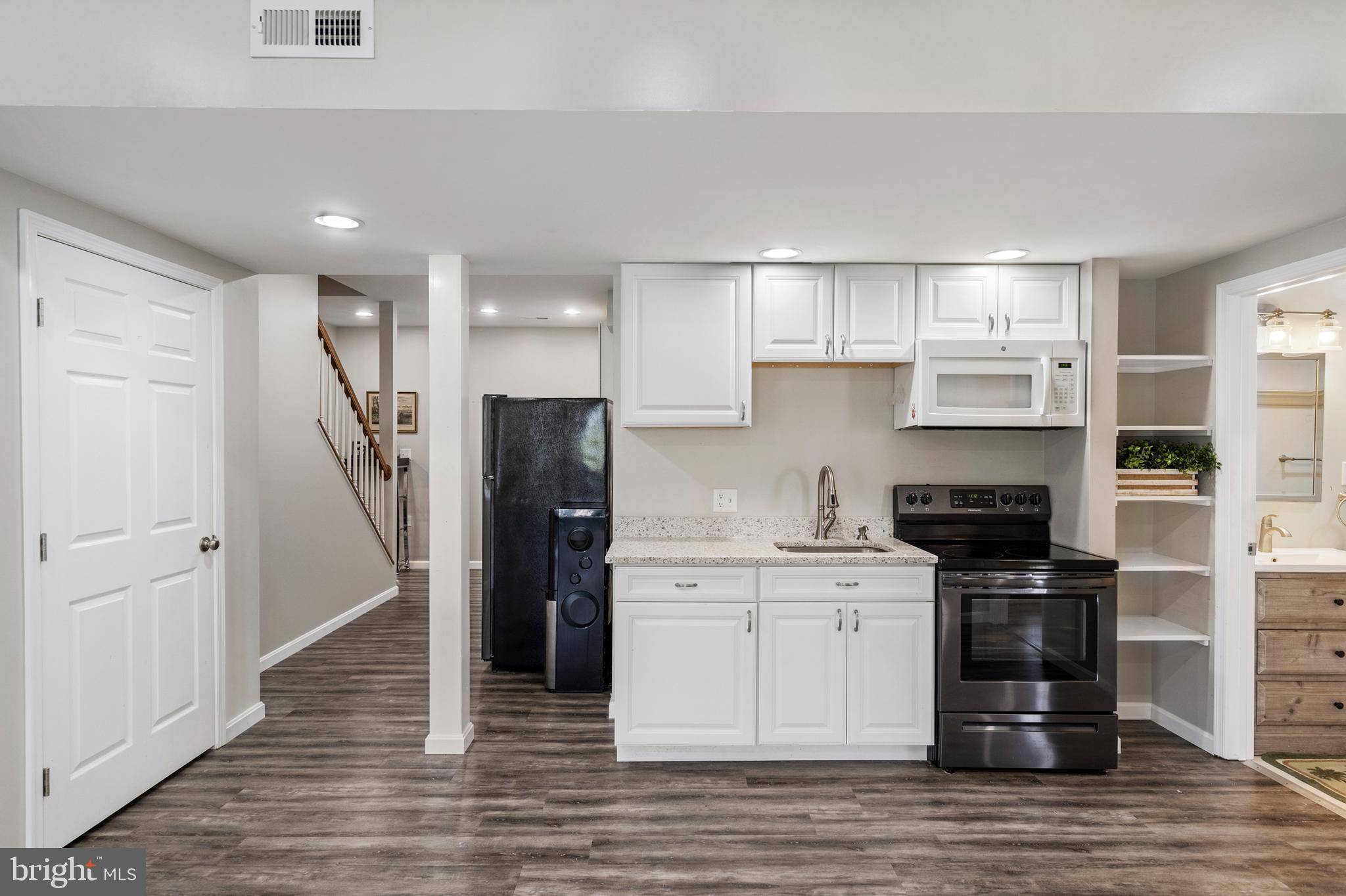 WILLOW RIDGE - Residential