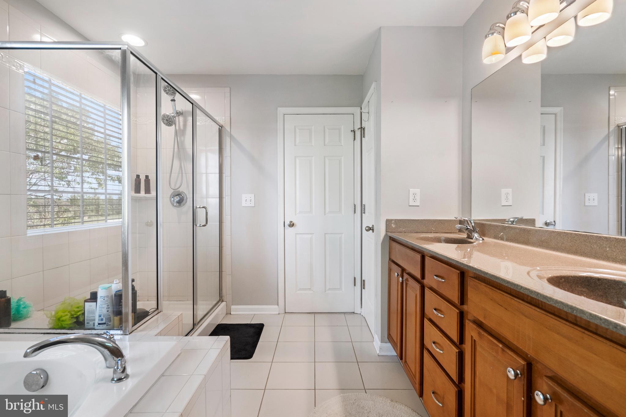 WILLOW RIDGE - Residential