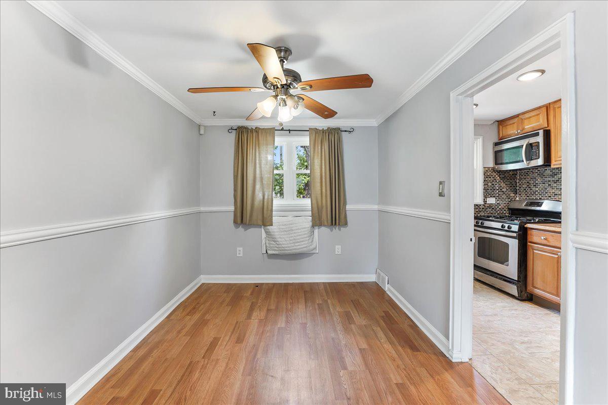 CLIFTON HEIGHTS - Residential