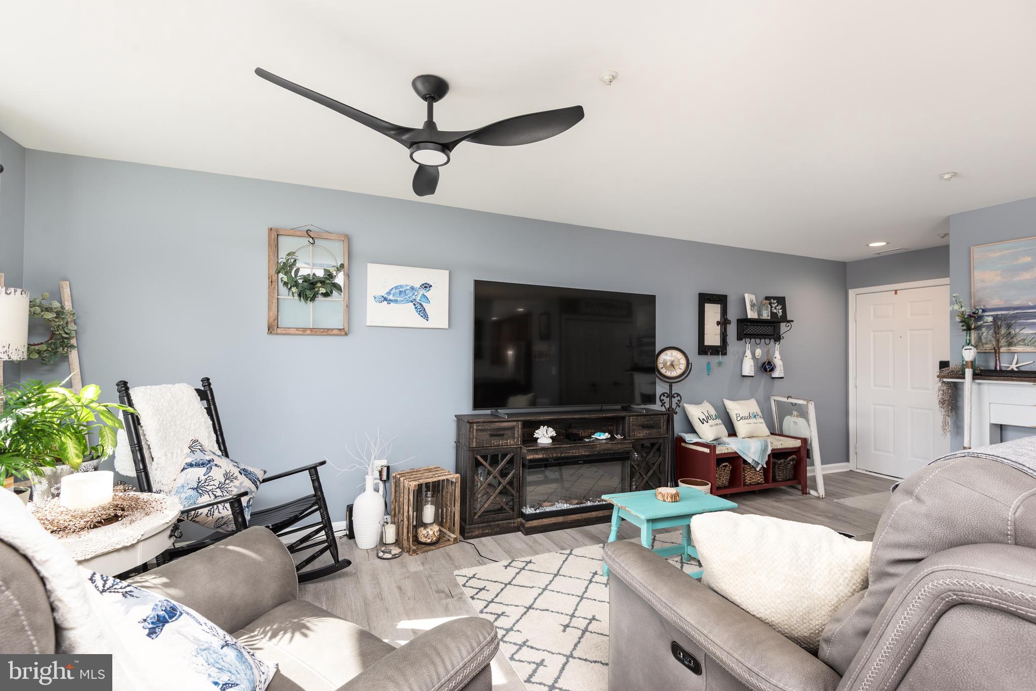 104 GOLDEN EYE COURT