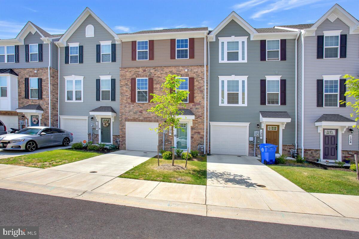 ANCHOR POINT - Residential Lease