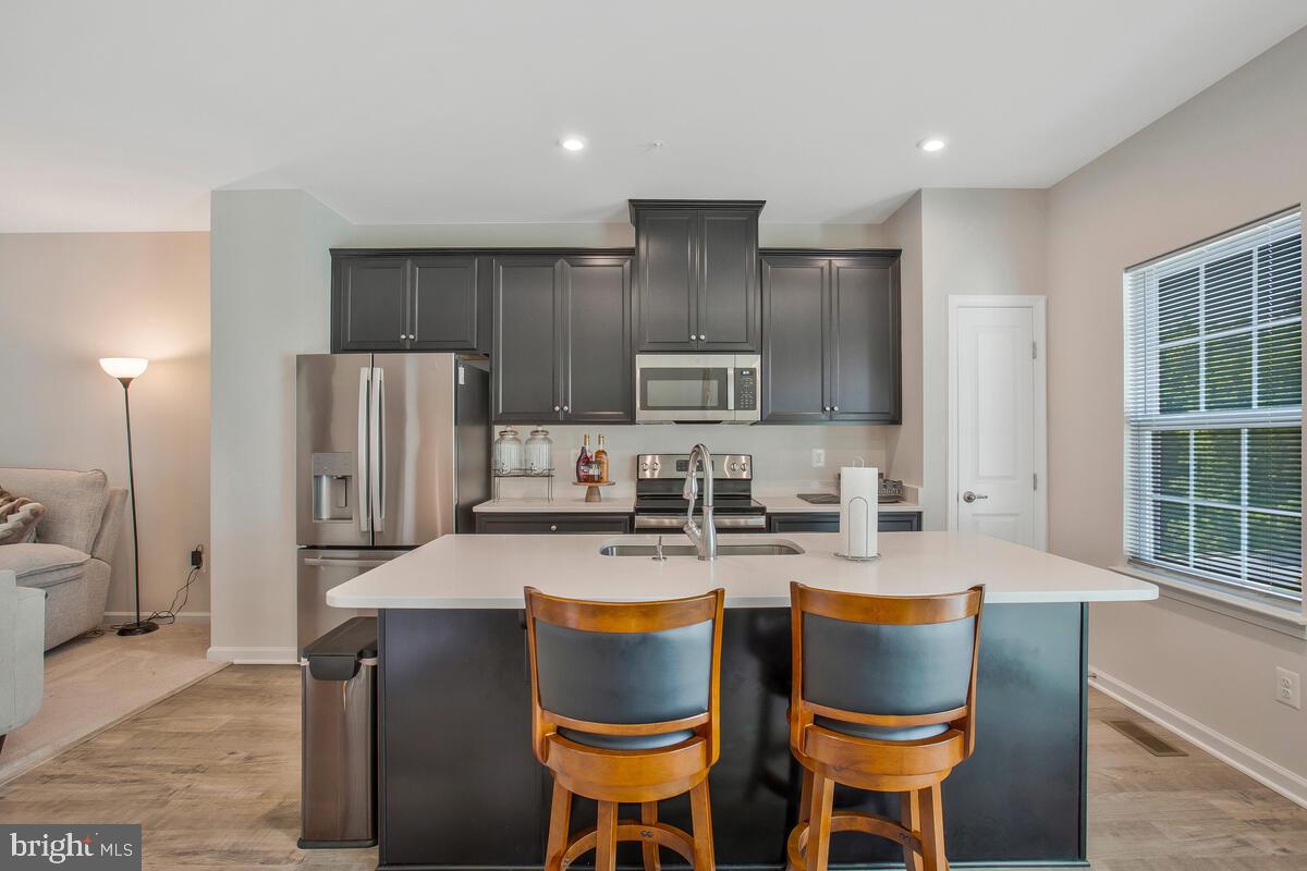 ANCHOR POINT - Residential Lease