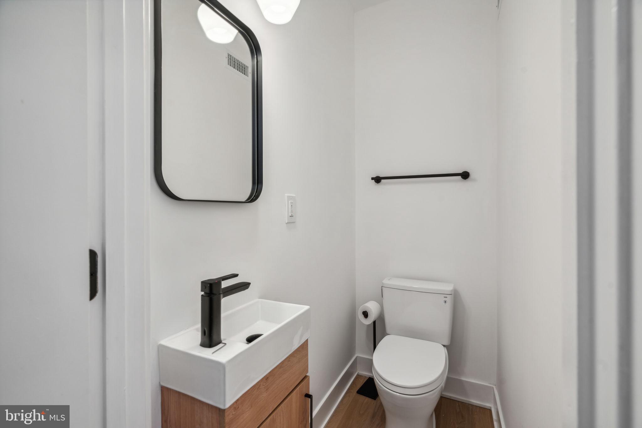 PASSYUNK SQUARE - Residential