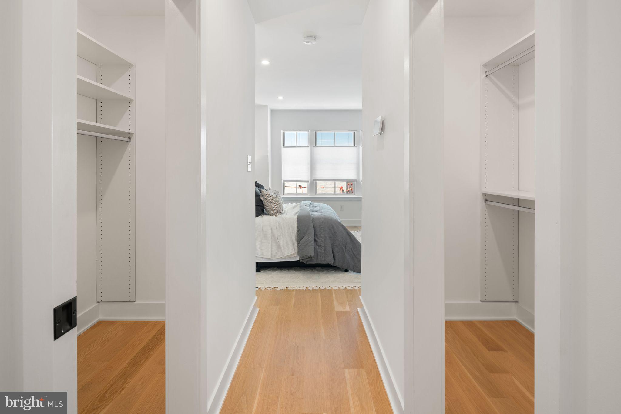 PASSYUNK SQUARE - Residential