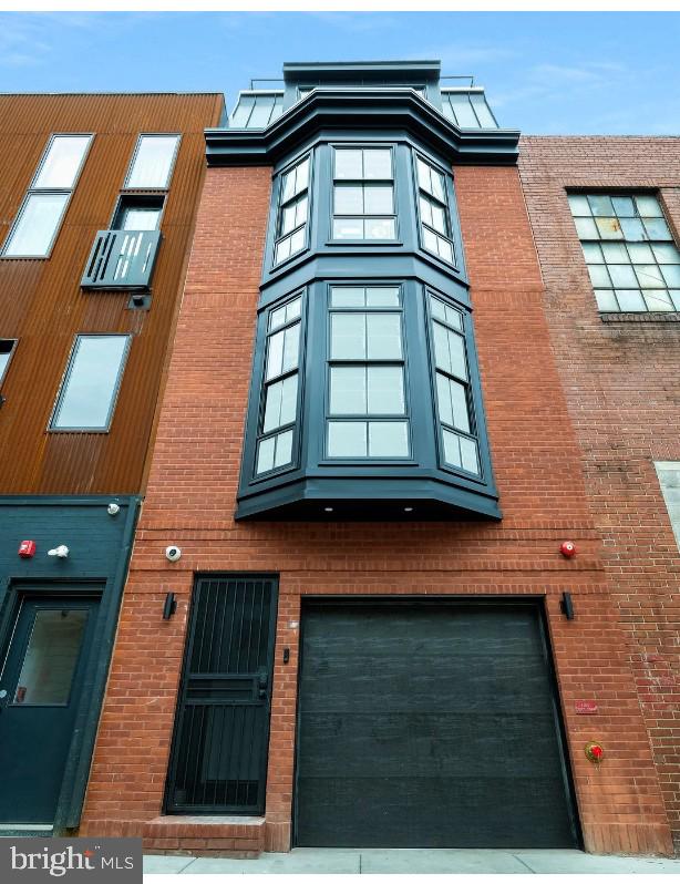 PASSYUNK SQUARE - Residential