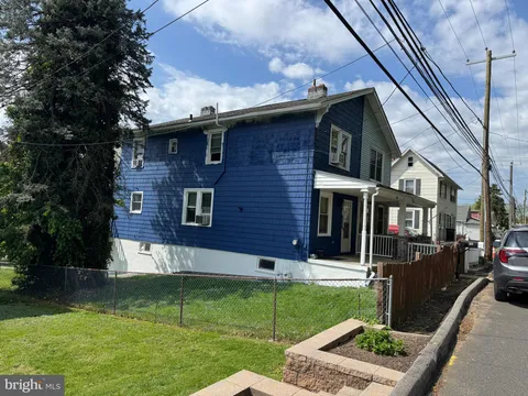 MLS: PAMC2133476