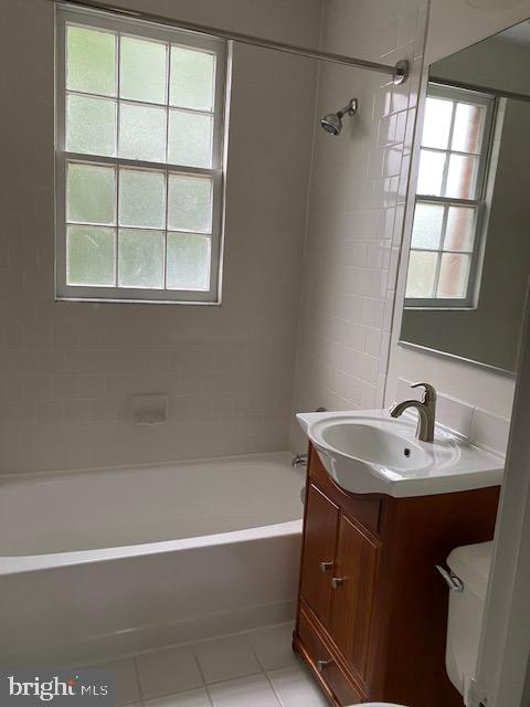 RIVERTON - Residential Lease