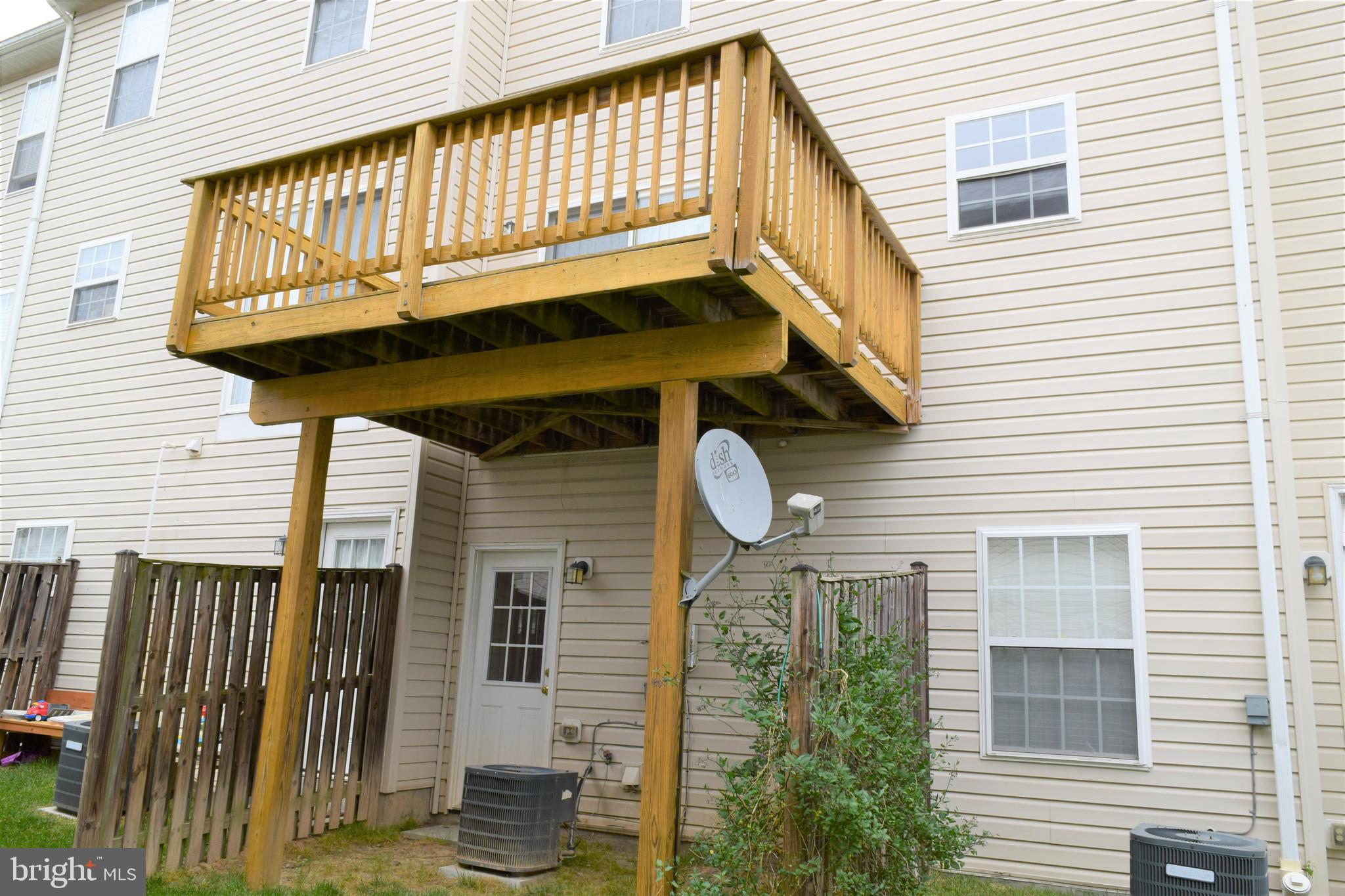 CRAIN SUMMIT - Residential Lease