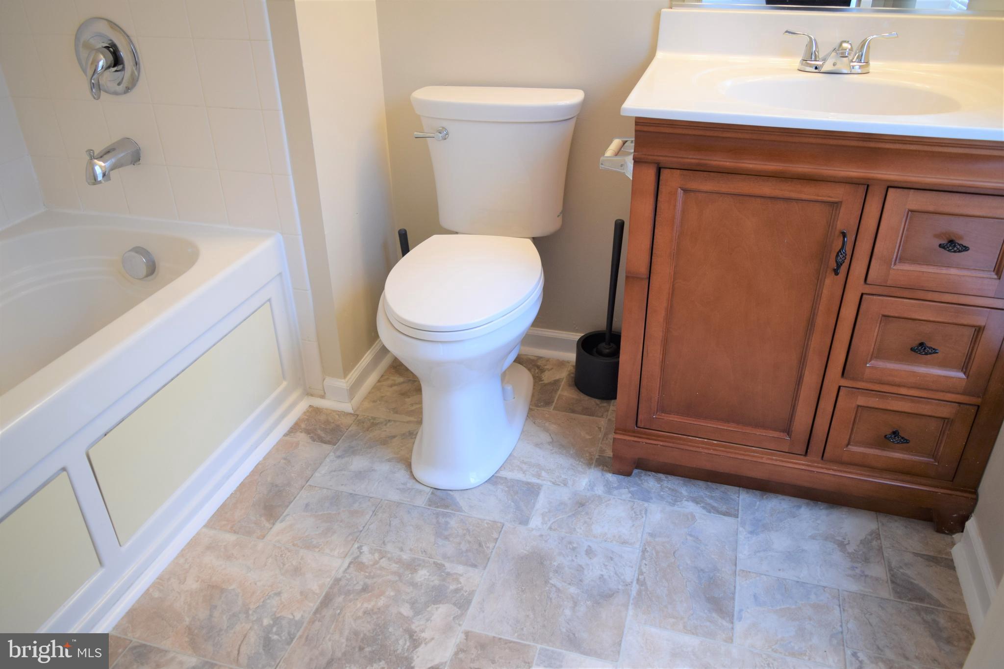 CRAIN SUMMIT - Residential Lease