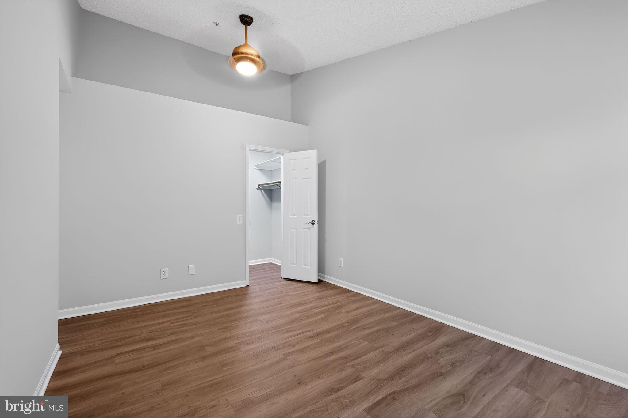 LEE LANDING - Residential