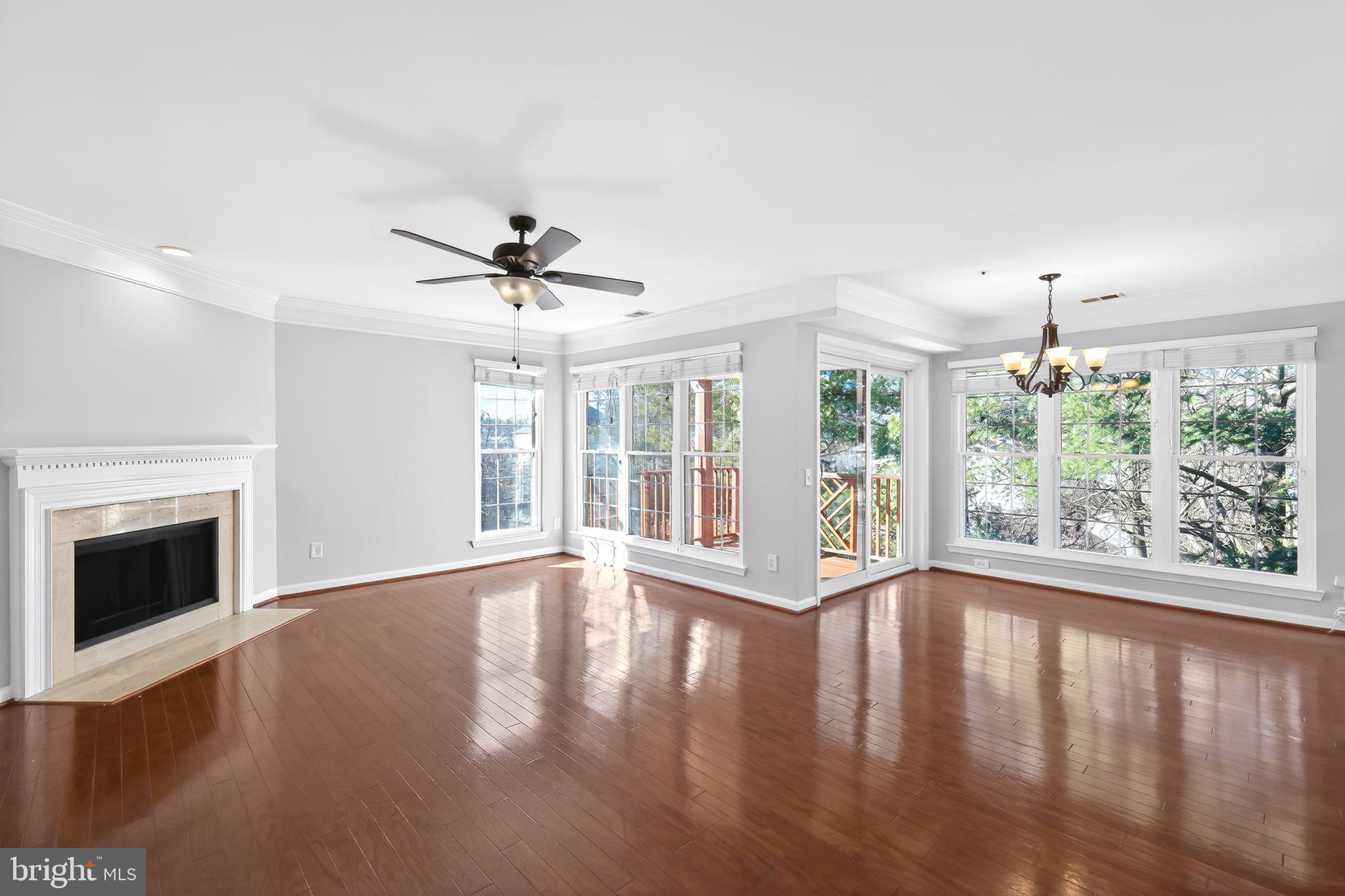 2816 EMMA LEE STREET 301