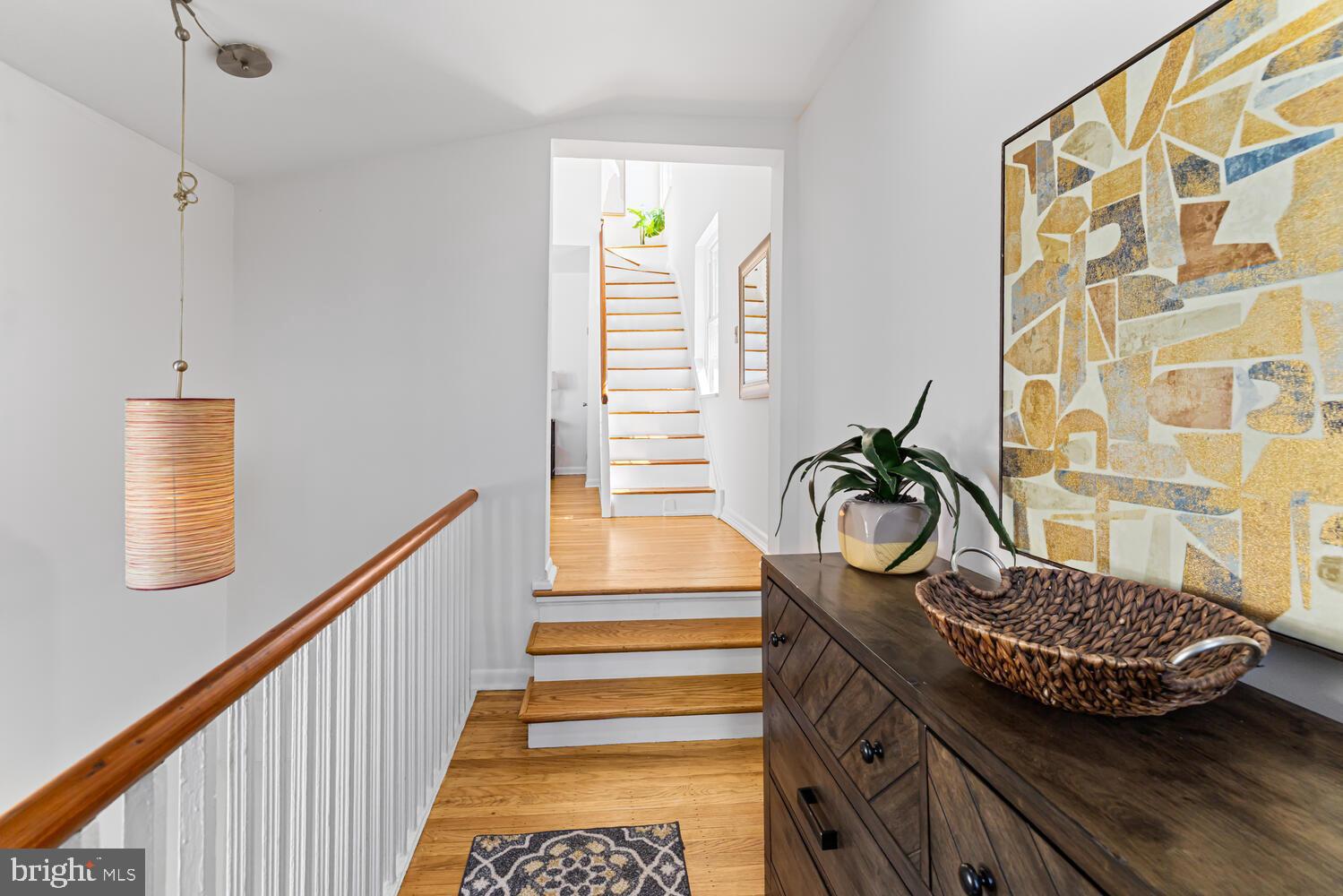 SOCIETY HILL - Residential