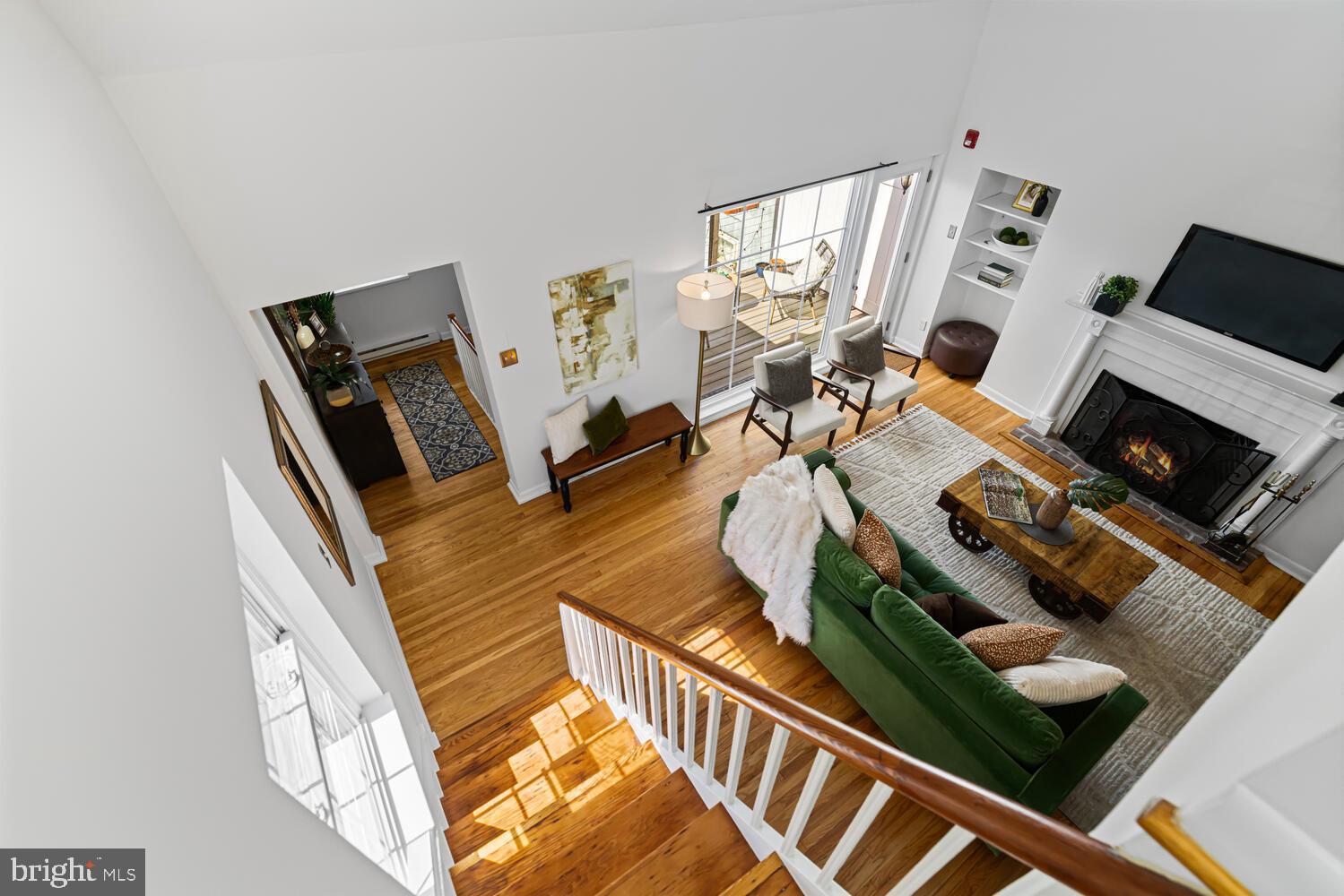 SOCIETY HILL - Residential