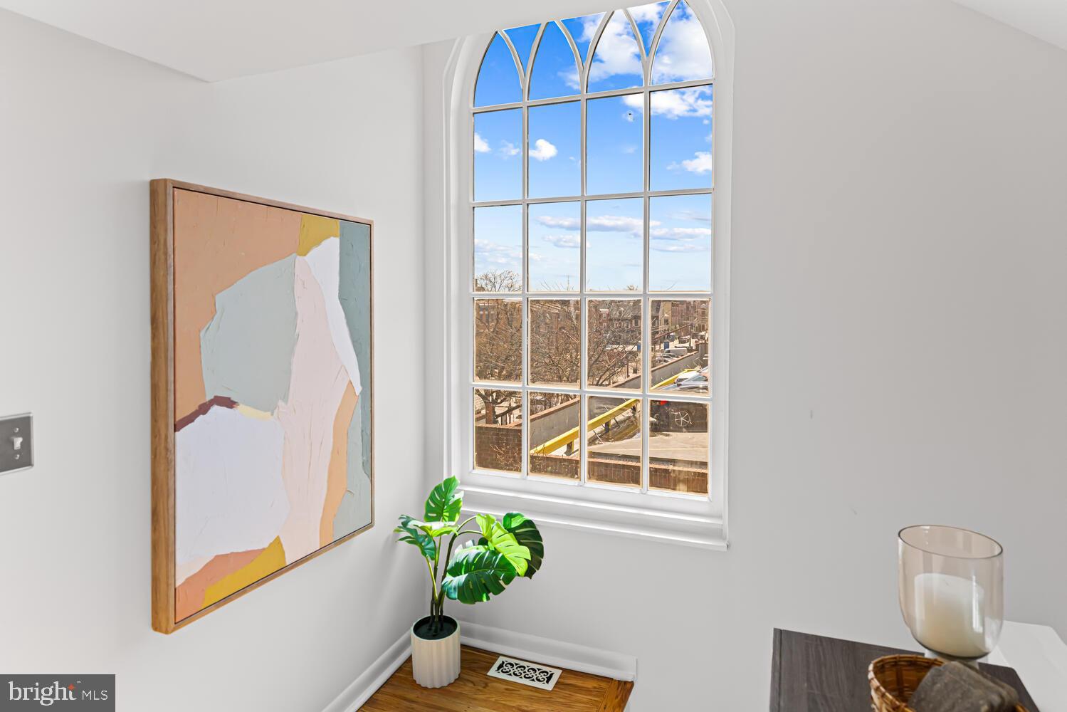 SOCIETY HILL - Residential