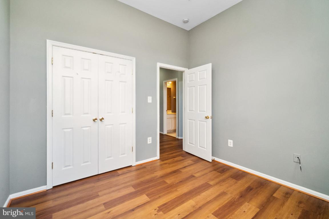 THE TOWNES CONDOMINIUM - Residential