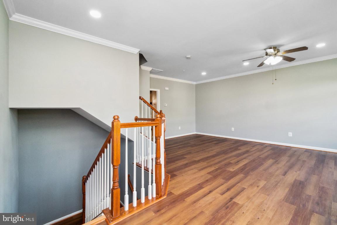 THE TOWNES CONDOMINIUM - Residential