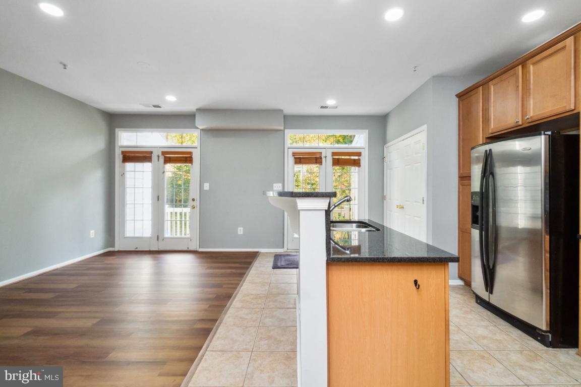 THE TOWNES CONDOMINIUM - Residential