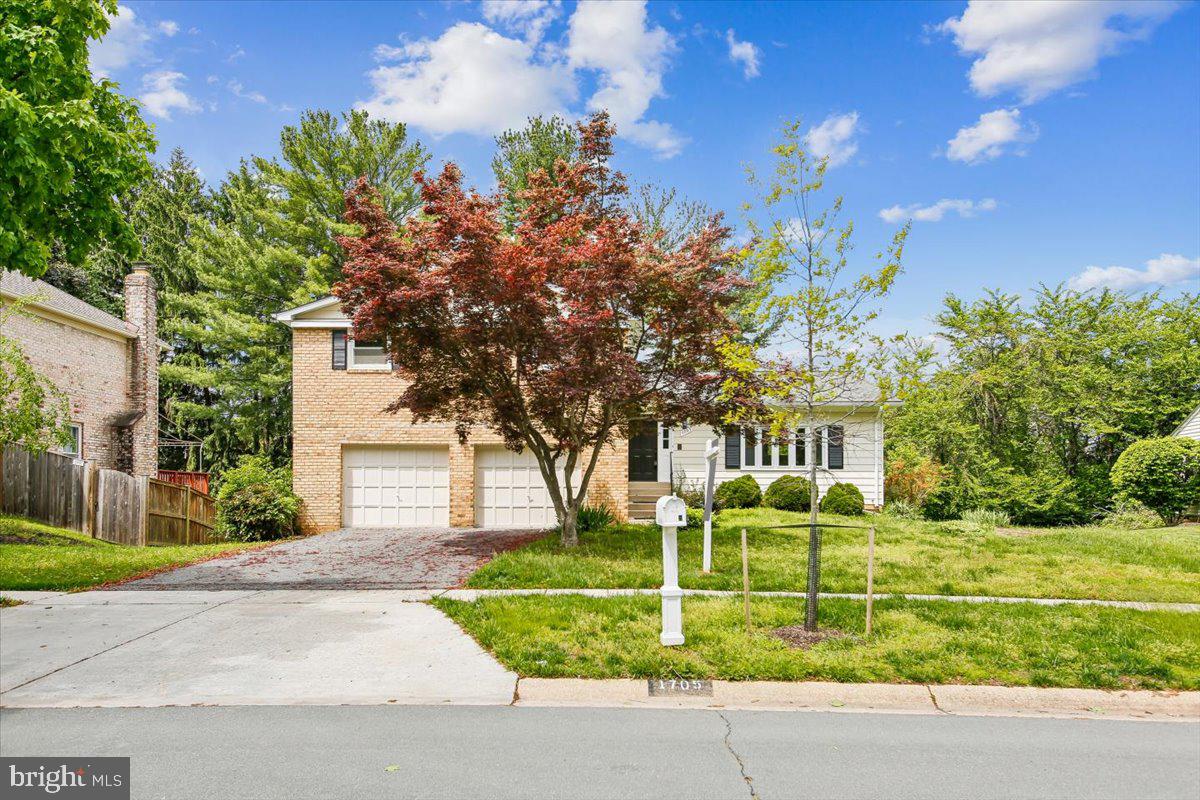 1705 CRESTVIEW DRIVE