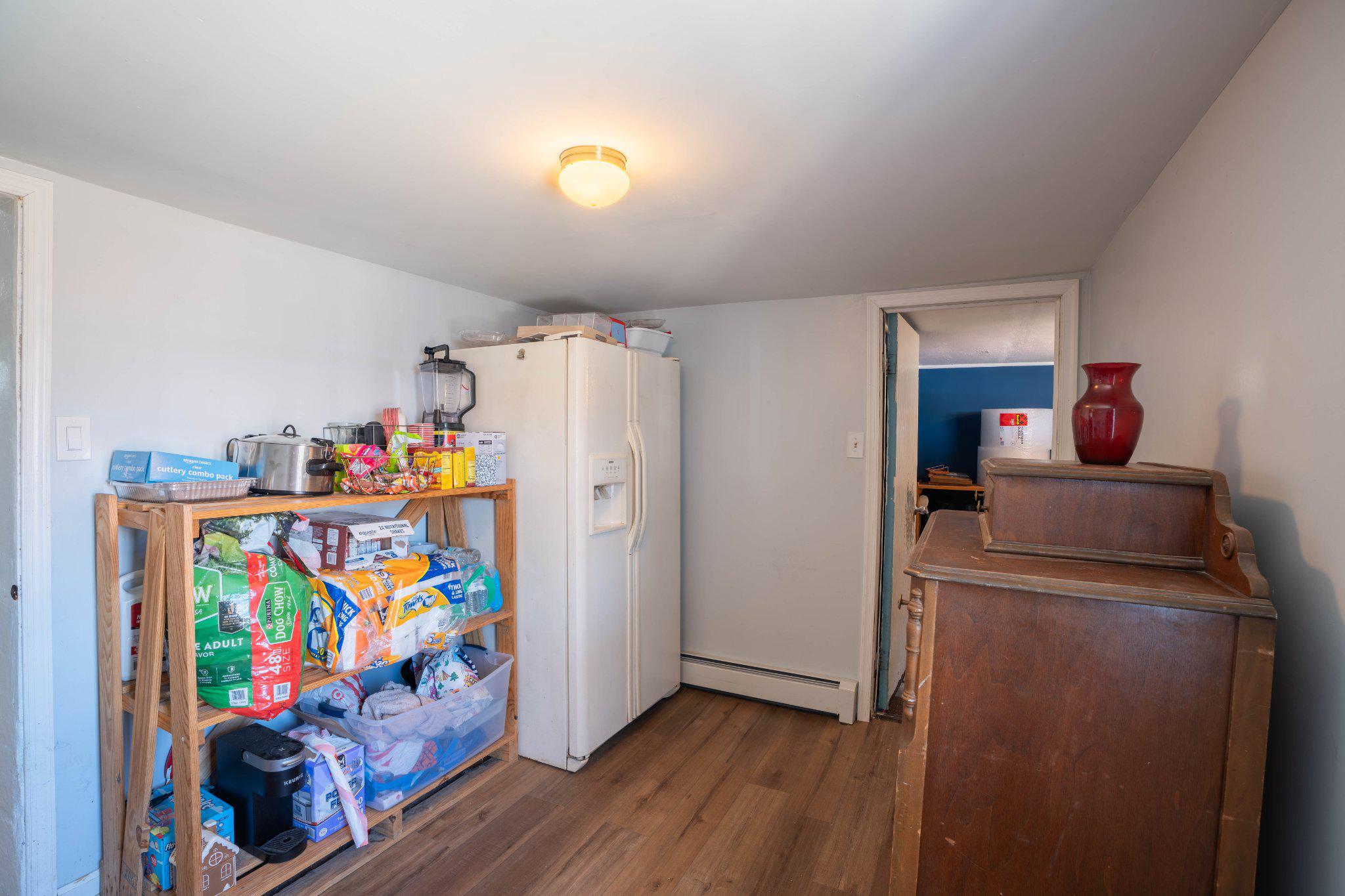 LEVITTOWN - Residential