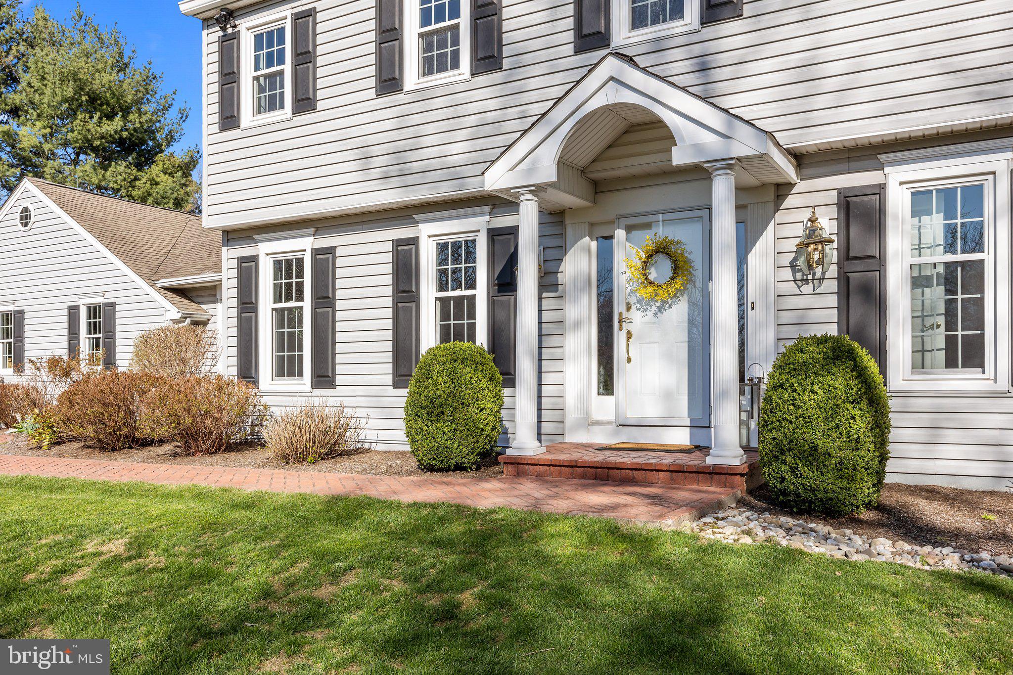 85 BROWNSBURG ROAD