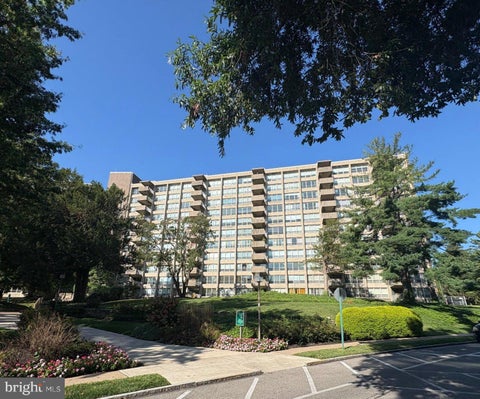 Condo For Sale - 1001 City Avenue #W-610<br/> Montgomery County, WYNNEWOOD, PA 19096