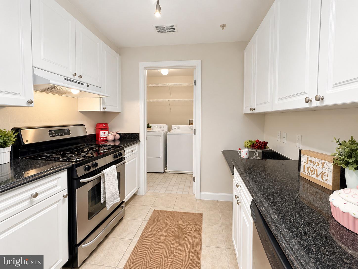 501 HUNGERFORD DRIVE 438