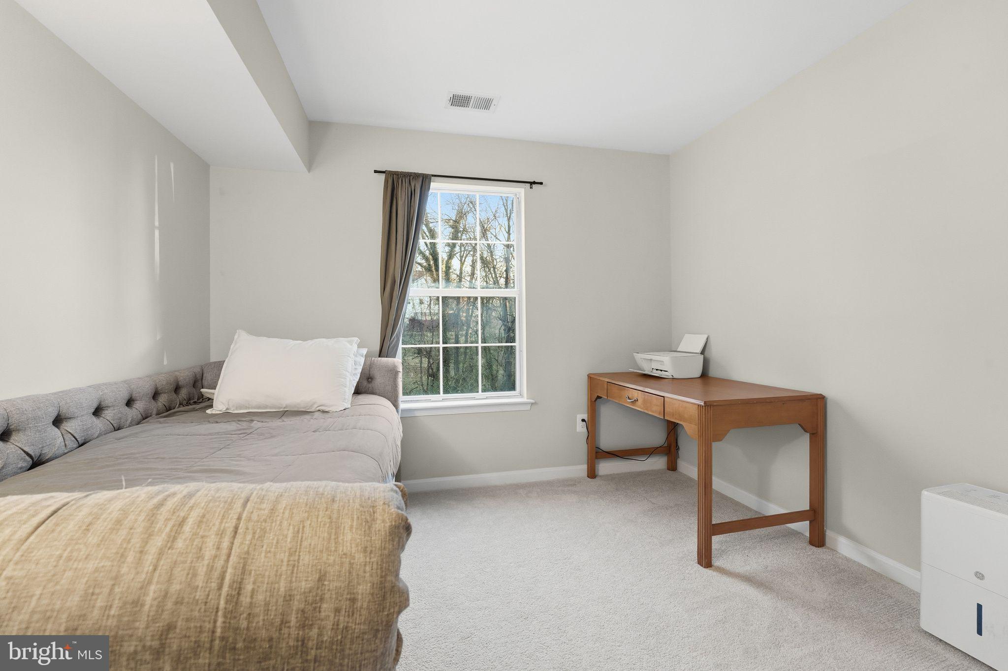 ROLLING OAKS - Residential