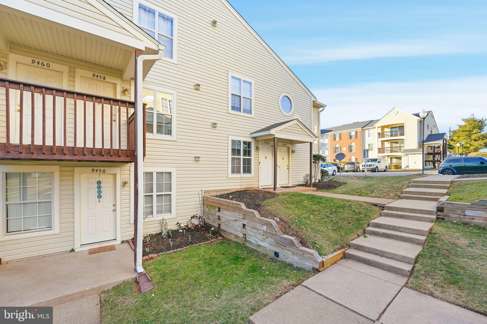 ROLLING OAKS - Residential