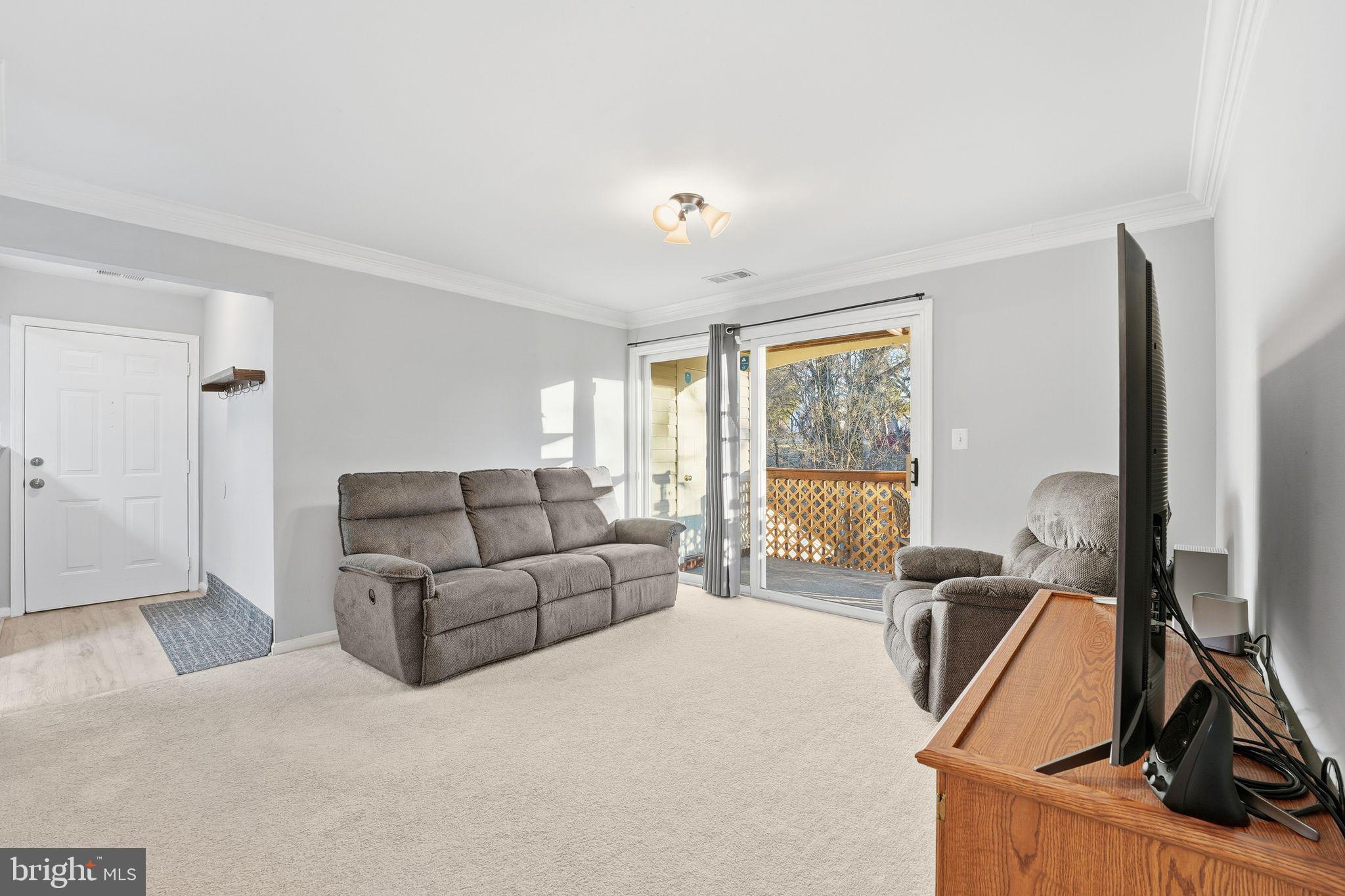 ROLLING OAKS - Residential