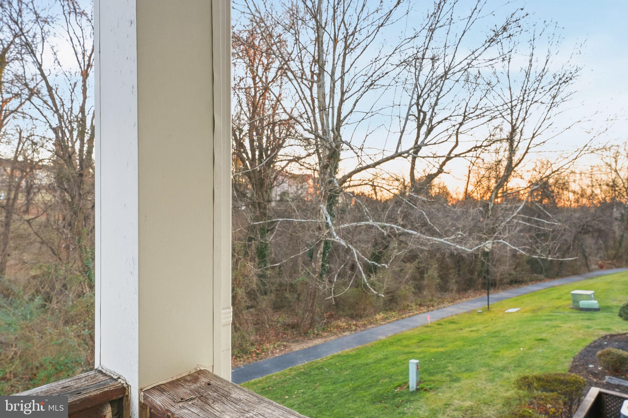 ROLLING OAKS - Residential